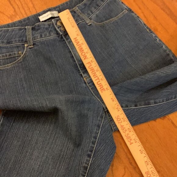 Christopher and Banks size 8 Denim jeans - Picture 5 of 6